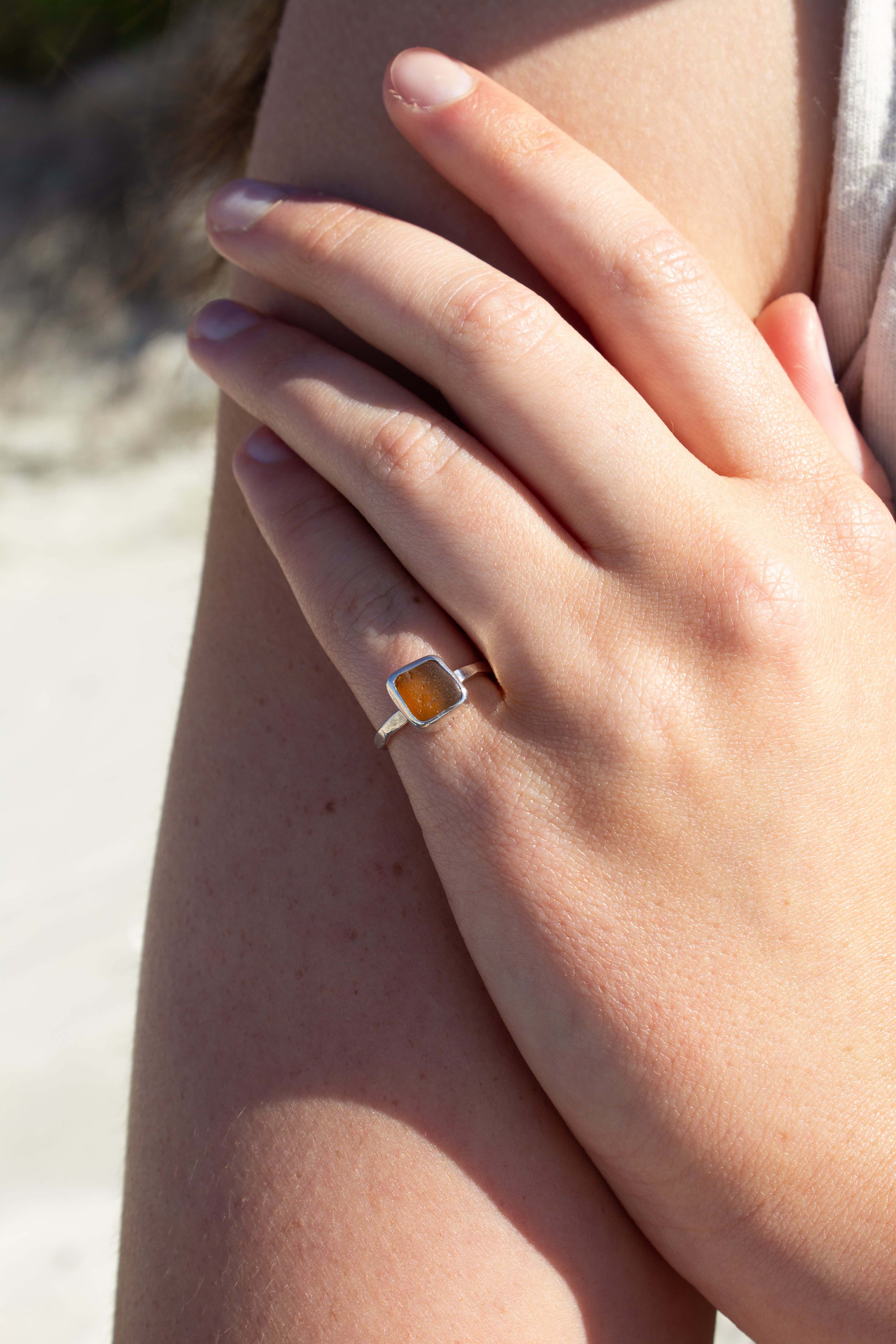 Brown Seaglass Tidal Pinky Ring ￼