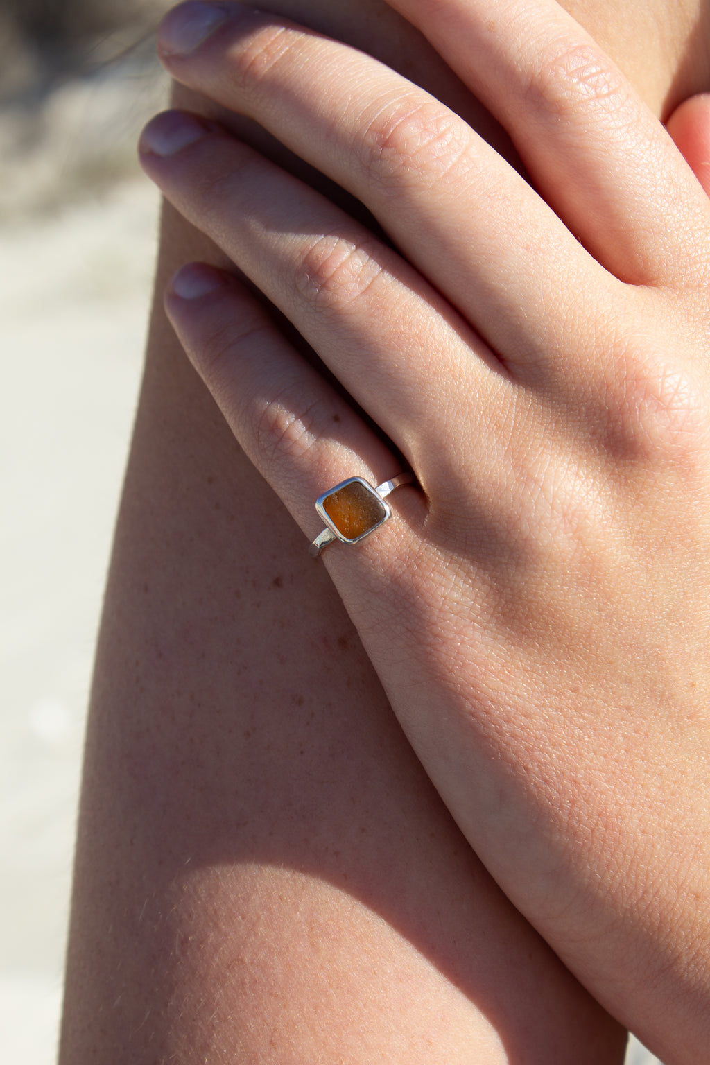 Brown Seaglass Tidal Pinky Ring ￼