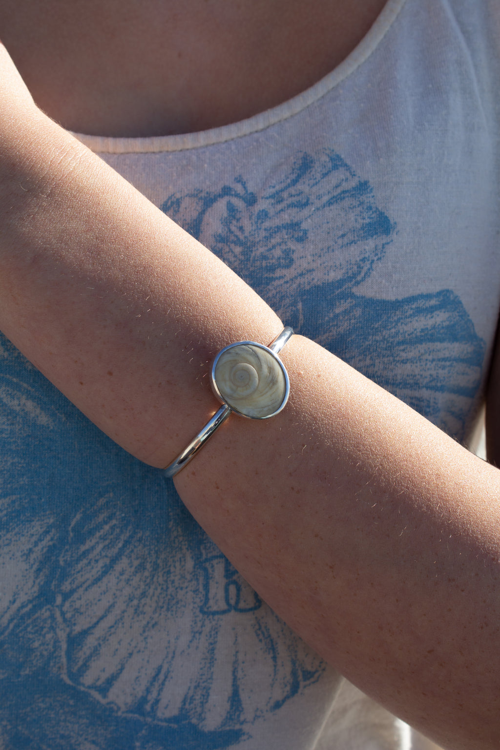 Operculum Reef Cuff